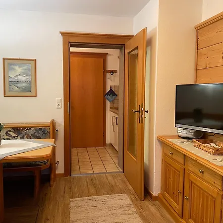 Gaestehaus Rosenblueh *