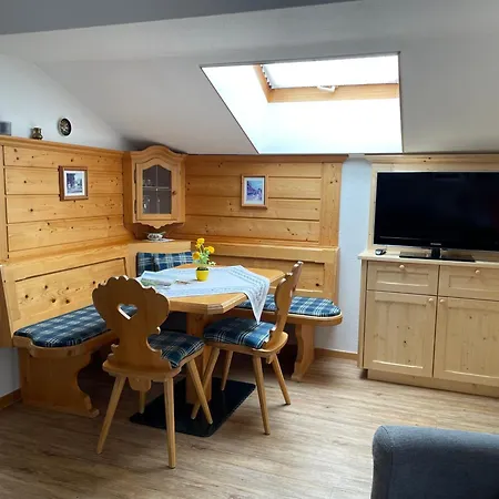 Gaestehaus Rosenblueh * Oberstdorf