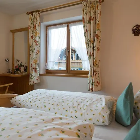 Gaestehaus Rosenblueh Apartment