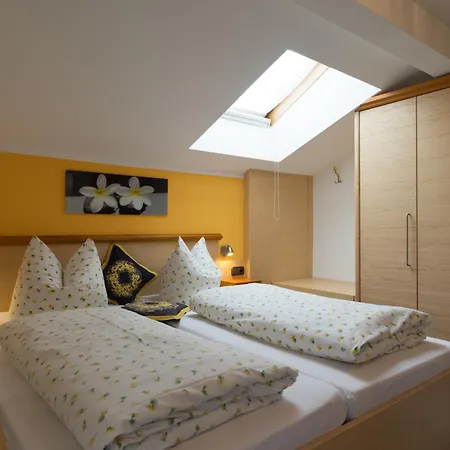 Gaestehaus Rosenblueh 아파트