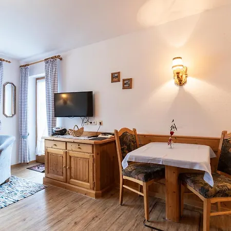 Gaestehaus Rosenblueh
